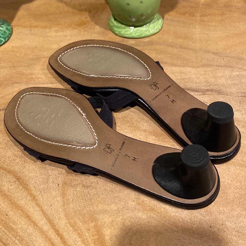 Donald J. Pliner Black Bow Slide Sandals - Picture 7 of 9